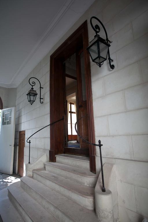 La Maison Jules Тур Екстериор снимка
