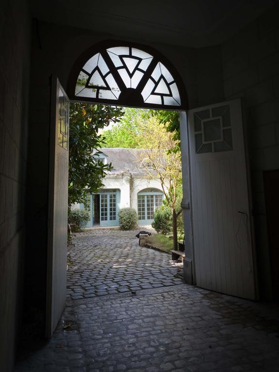 La Maison Jules Тур Екстериор снимка